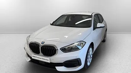 Mineral white metallizzato Usata 2020 BMW 116 Advantage Due volumi | 20.500 € (Buon prezzo)