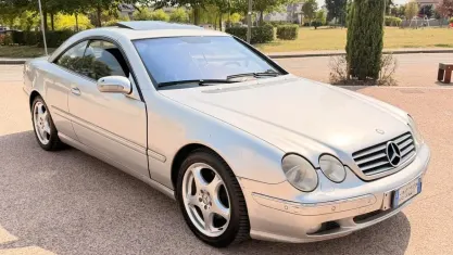Usata Mercedes CL500 306 CV (225 kW) 2002 Argento Coupé
