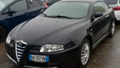 Usata Alfa Romeo GT Distinctive 150 CV (110 kW) 2007 Nero Coupé