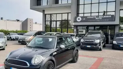 Usata Mini ONE 75 CV (55 kW) 2011 Nero Utilitaria