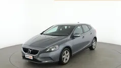 Grigio Usata 2018 Volvo V40 Kinetic Station wagon | 11.499 € (Buon prezzo)