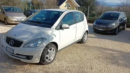 Usata Mercedes A160 82 CV (60 kW) 2010 Bianco Monovolume