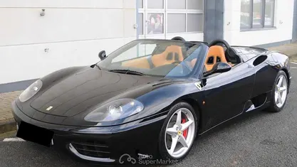 Usata Ferrari 360 400 CV (294 kW) 2005 Cabrio