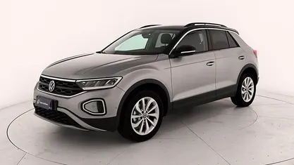 Usata 2024 VW T-Roc Edition SUV | 24.500 € (Buon prezzo)