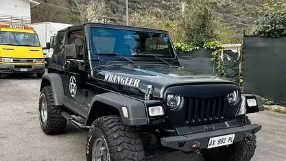 Usata Jeep Wrangler 118 CV (86 kW) 1998 SUV