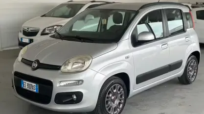 Usata Fiat Panda Lounge 75 CV (55 kW) 2013 Grigio Utilitaria