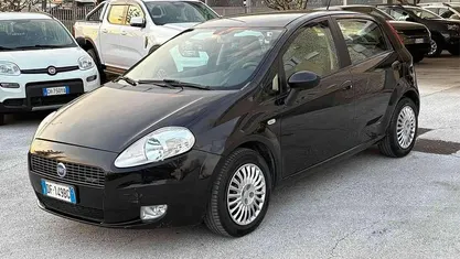Usata Fiat Grande Punto 75 CV (55 kW) 2007 Utilitaria
