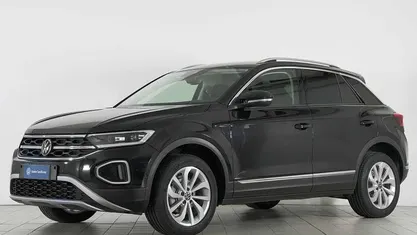 Usata VW T-Roc Style 150 CV (110 kW) 2023 SUV