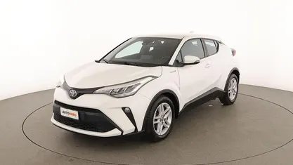Gebraucht Toyota C-HR Business Edition 122 PS (89 kW) 2021 Weiß SUV