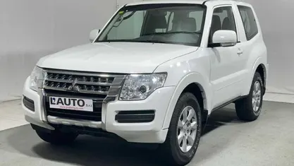 Bianco Usata 2017 Mitsubishi Pajero Intense SUV | 22.900 € (Super prezzo)