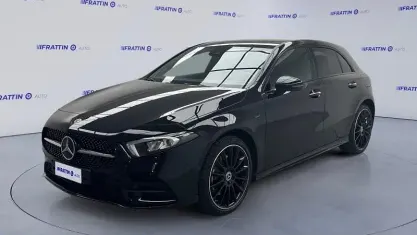Usata Mercedes A250 Premium 160 CV (117 kW) 2021 Nero met Berlina