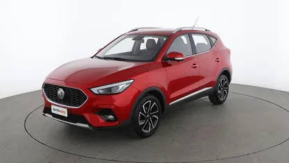 Usata MG ZS Luxury 106 CV (77 kW) 2024 Rosso SUV