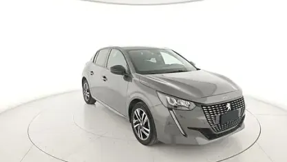 Usata Peugeot 208 Allure 101 CV (74 kW) 2023 Utilitaria