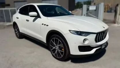 Usata Maserati Levante 275 CV (202 kW) 2018 Bianco SUV