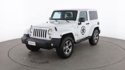 Używany Jeep Wrangler Unlimited Sahara 200 KM (147 kW) 2016 Biały SUV