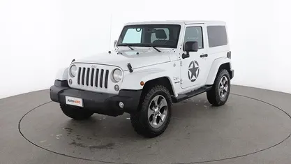 Usata Jeep Wrangler Unlimited Sahara 200 CV (147 kW) 2016 SUV