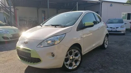 Usata Ford Ka 69 CV (50 kW) 2012 Rosso Utilitaria