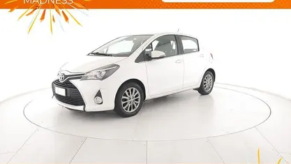 Usata Toyota Yaris Active 69 CV (50 kW) 2017 Berlina
