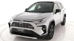 Argento Usata 2020 Toyota RAV4 Hybrid Style SUV | 25.400 € (Buon prezzo)