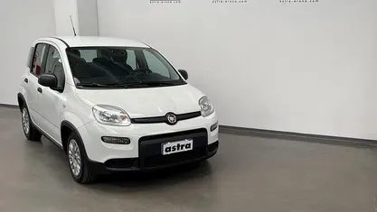 Nuova Fiat Panda S 69 CV (50 kW) 2025 Bianco Utilitaria