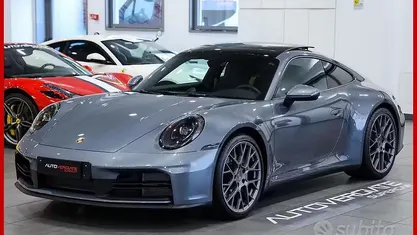 Usata Porsche 992 394 CV (289 kW) 2025 Coupé