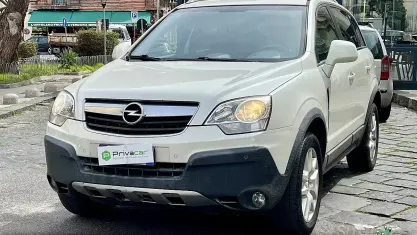 Usata Opel Antara Edition+ 150 CV (110 kW) 2010 Bianco SUV