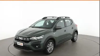 Usata Dacia Sandero Expression 91 CV (66 kW) 2023 Verde Utilitaria