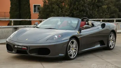 Usata Ferrari F430 490 CV (360 kW) 2006 Grigio Cabrio