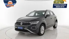 Deep black perlato Usata 2024 VW T-Roc Life SUV | 23.700 € (Ottimo prezzo)