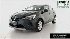 Blu scuro Usata 2022 Renault Captur Zen SUV | 15.390 € (Ottimo prezzo)