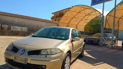 Beige Usata 2007 Renault Mégane II Dynamique Station wagon | 2100 € (Buon prezzo)