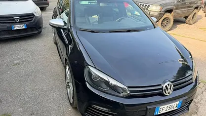 Usata VW Golf VI R 271 CV (199 kW) 2011 Utilitaria