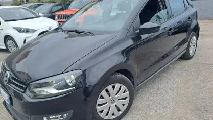 Usata VW Polo Trendline 75 CV (55 kW) 2012 Nero Utilitaria