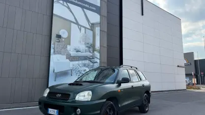 Usata Hyundai Santa Fe 113 CV (83 kW) 2003 Verde SUV
