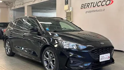 Nero Usata 2019 Ford Focus ST-Line Station wagon | 14.900 € (Buon prezzo)