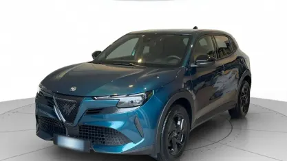 Usata Alfa Romeo GT Junior 136 CV (100 kW) 2025 Blu SUV