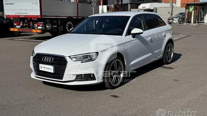 Usata Audi A3 Sportback Sport 116 CV (85 kW) 2019 Bianco Utilitaria
