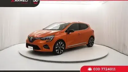 Occasion Renault Clio V Techno 145 ch (106 kW) 2023 Orange Berline