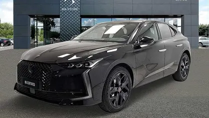 Usata 2024 DS Automobiles DS4 Performance Tre volumi | 27.800 € (Buon prezzo)