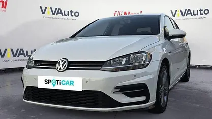 Usata VW Golf VII Sport 125 CV (91 kW) 2017 Bianco Berlina