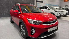 Red rosso Usata 2022 Kia Stonic Style SUV | 15.900 € (Buon prezzo)