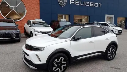 Bianco Usata 2022 Opel Mokka Elegance SUV | 17.950 € (Buon prezzo)