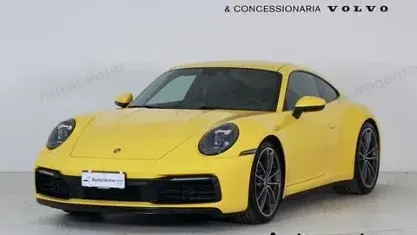 Usata Porsche 911 Carrera 4S 450 CV (330 kW) 2020 Giallo Coupé