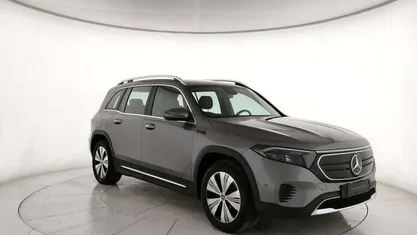 Usata Mercedes EQB300 167 kW (228 CV) 2023 Grigio SUV