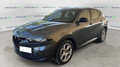 Marrone Usata 2023 Alfa Romeo Tonale Sprint SUV | 29.400 € (Buon prezzo)