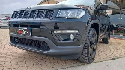 Begagnad Jeep Compass Night Eagle 140 HK (102 kW) 2019 Svart SUV