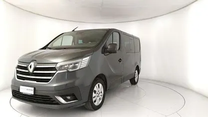 Grigio Usata 2022 Renault Trafic Intens Monovolume | 26.500 € (Buon prezzo)