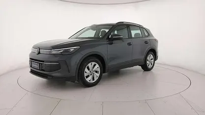 Usata VW Tiguan R-line Plus 150 CV (110 kW) 2025 SUV