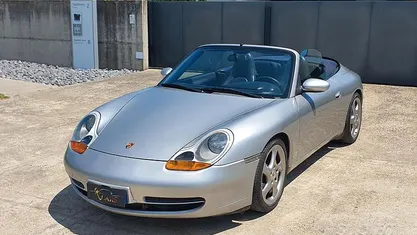 Usata Porsche 911 Carrera Cabriolet 300 CV (220 kW) 2000 Cabrio