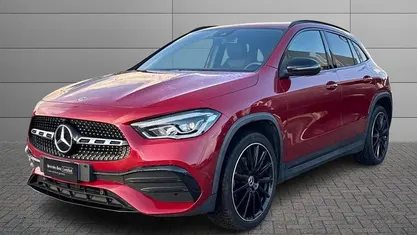 Usata 2023 Mercedes GLA250 Premium SUV | 33.500 € (Buon prezzo)